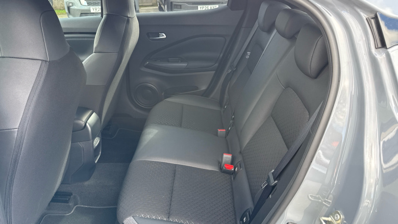 Nissan Juke 1.6 Hybrid N-Connecta 5dr Auto Hybrid Hatchback